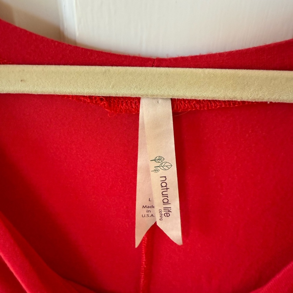 Perfect Off-the-Shoulder Top - Picture 3 of 5